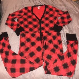 Victoria's Secret Intimates & Sleepwear - Victoria’s Secret Christmas pajamas Victoria's Secret Intimates & Sleepwear - Victoria’s Secret Christmas pajamas
